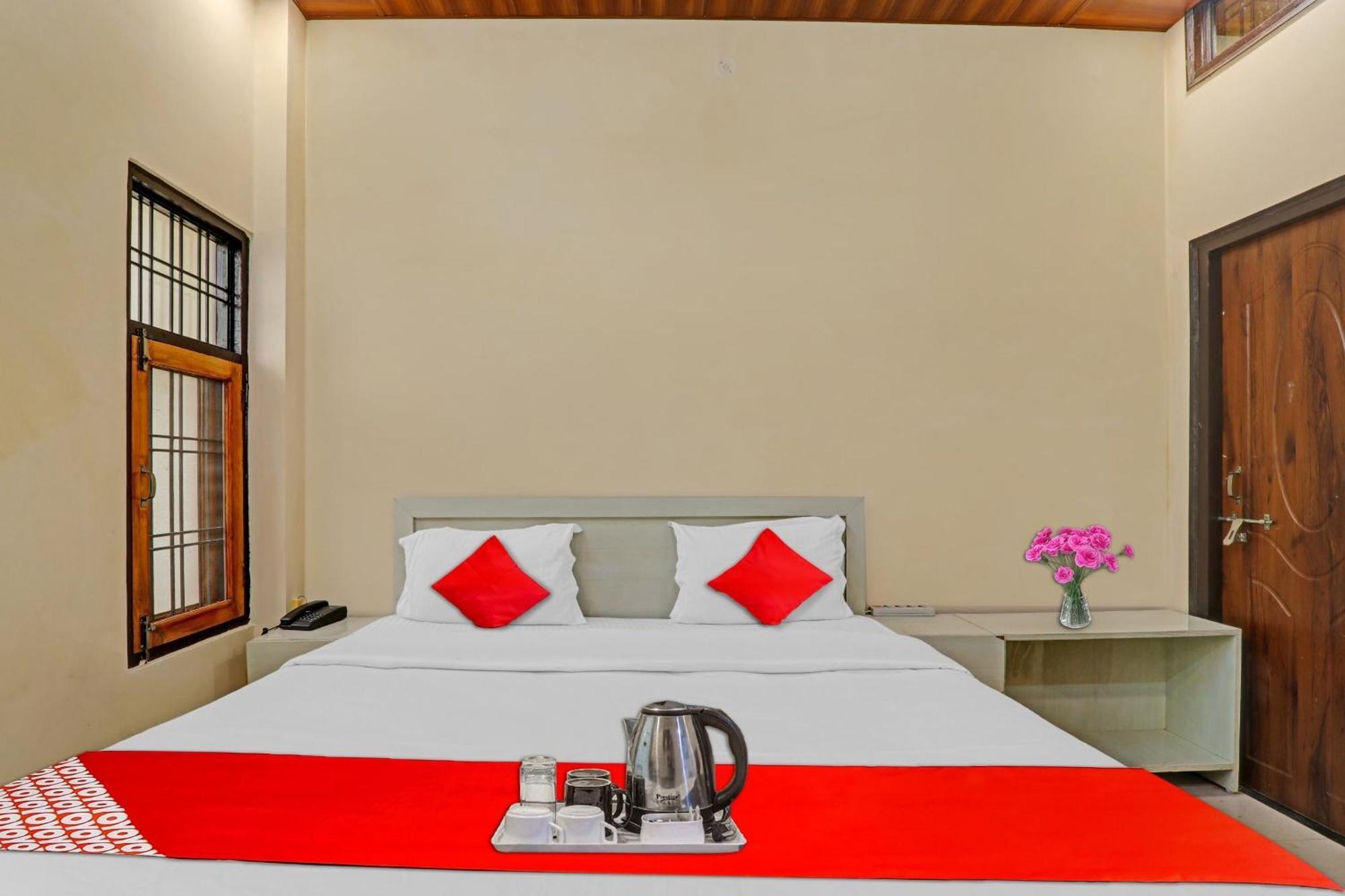 Hotel O Sai Galaxy Hotel & Restaurant Kanpur Dış mekan fotoğraf