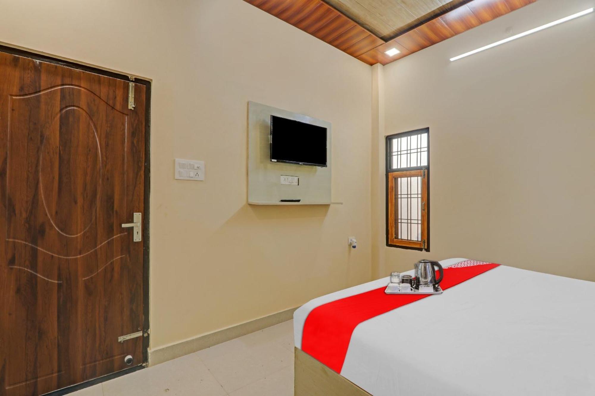 Hotel O Sai Galaxy Hotel & Restaurant Kanpur Dış mekan fotoğraf