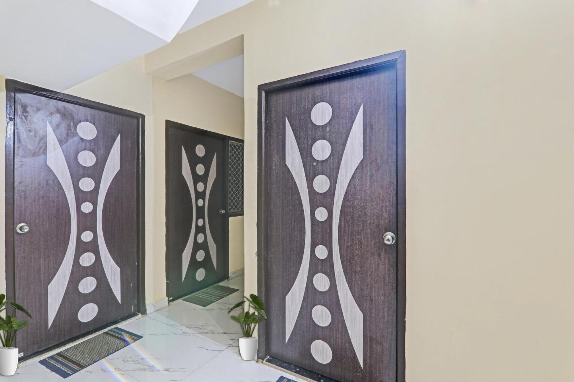 Hotel O Sai Galaxy Hotel & Restaurant Kanpur Dış mekan fotoğraf