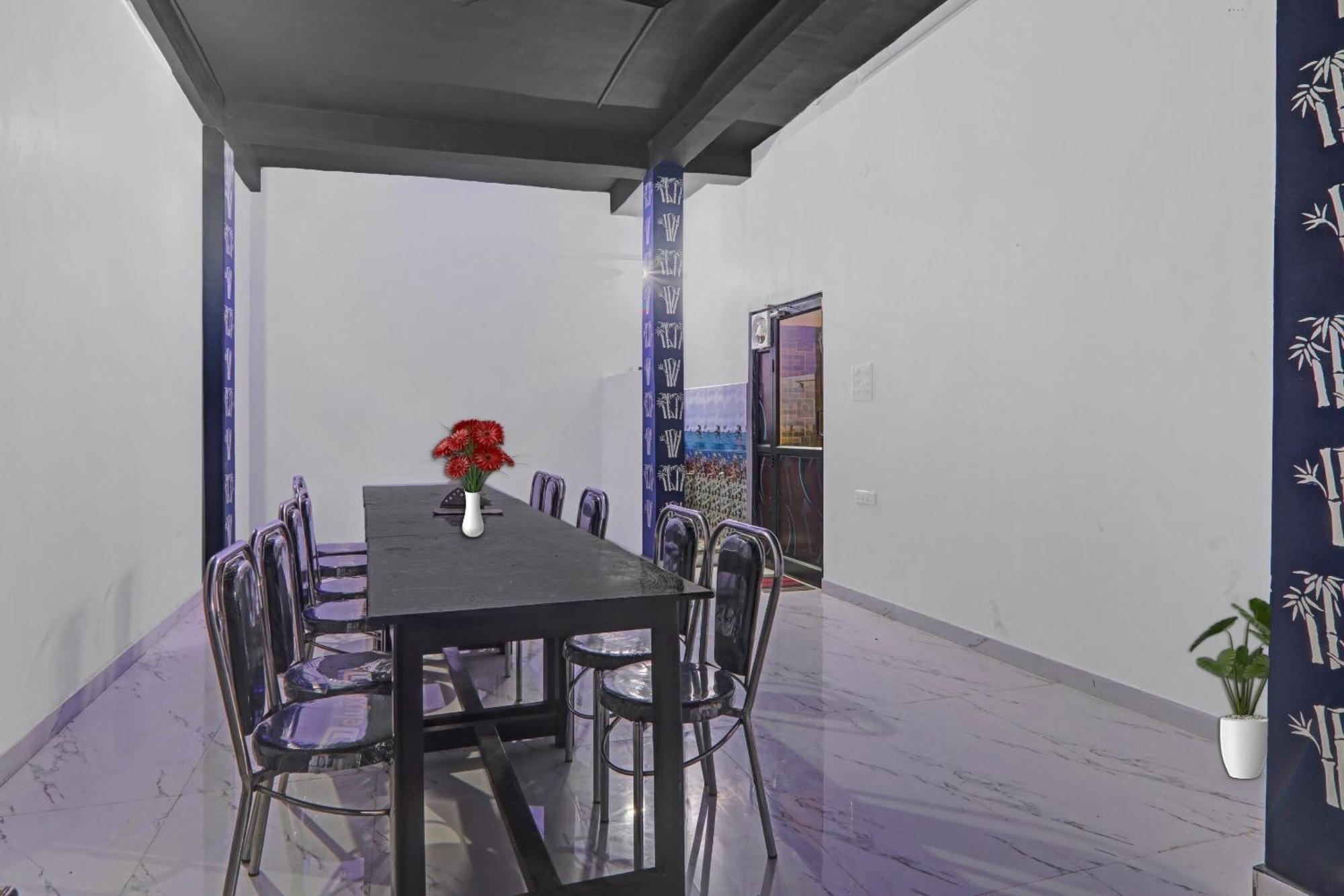 Hotel O Sai Galaxy Hotel & Restaurant Kanpur Dış mekan fotoğraf